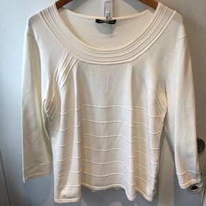 Cream sweater, NWT